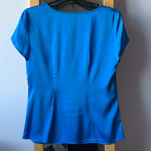 ANN TAYLOR | • Scoop-neck Blouse • Small - Picture 2 of 3